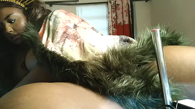 SiminFox online show from 04.29.26