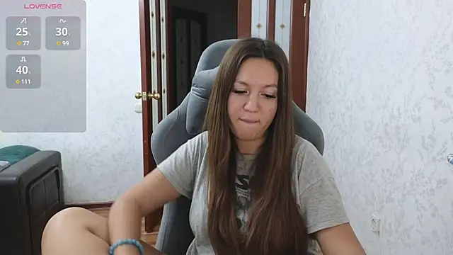 Nelly Fischer online show from 12.12.24