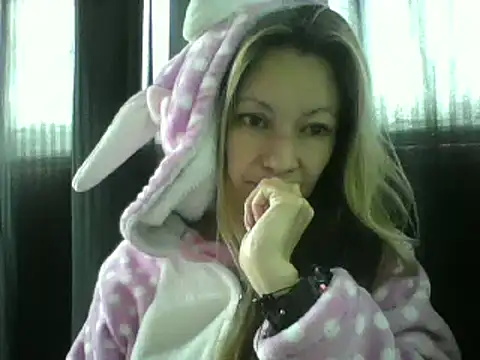 Snapshot of Paulita_x3 chatting on 03.31.26 Paulita x3 online show from 03.31.26