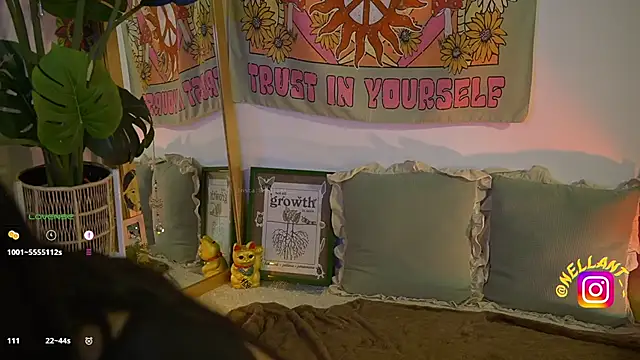 Snapshot of antonella_maitt1 chatting on 11.08.25 antonella maitt1 online show from 11.08.25