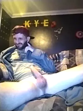 Snapshot of Nawtyslaveteen chatting on 03.08.26 Nawtyslaveteen online show from 03.08.26