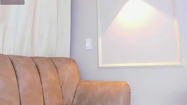 Lia walton online show from 12.14.24