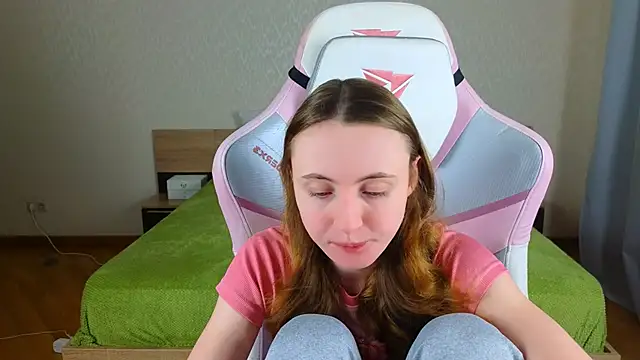 Cowell Adelina online show from 12.14.25