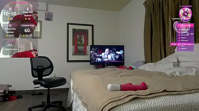 SexyRed247365 online show from 09.30.25