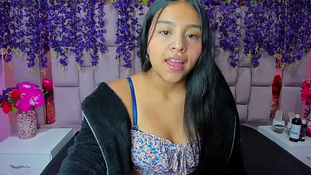 Snapshot of Catalina_naugthy chatting on 02.23.25 Catalina naugthy online show from 02.23.25