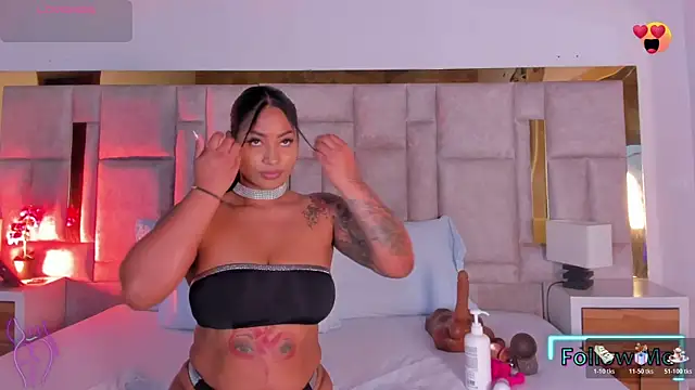 Miss Abigail  online show from 10.20.25