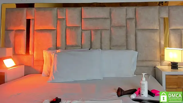 Miss Abigail  online show from 03.09.26