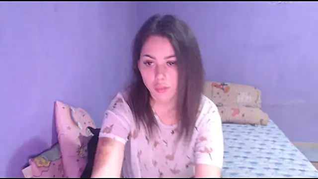 LovelyJulliette online show from 03.07.25