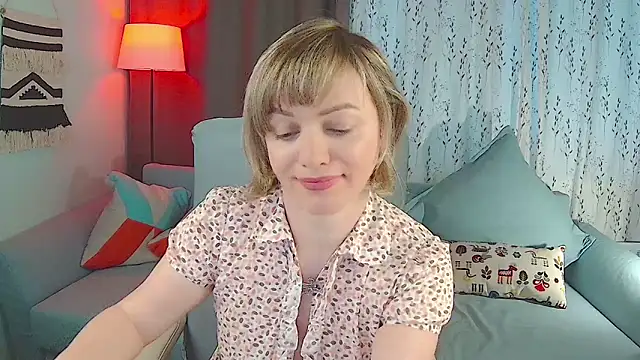 NandiSmile online show from 02.11.26