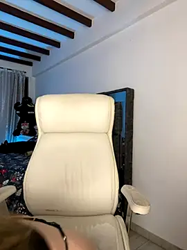 natashasweet online show from 10.28.25