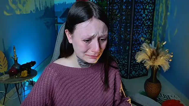 VeliraBraitberg online show from 12.22.24