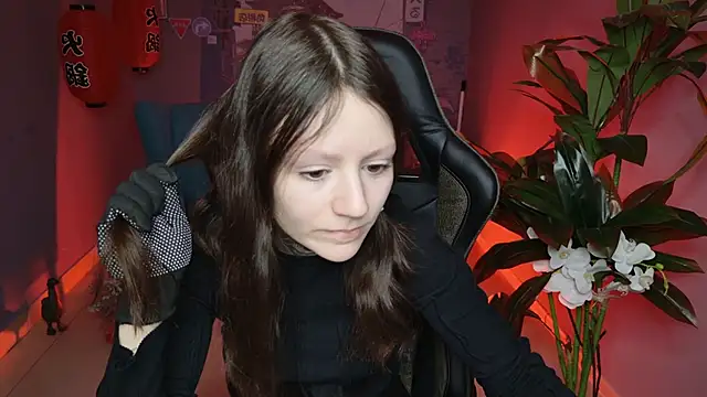 VeliraBraitberg online show from 01.30.25