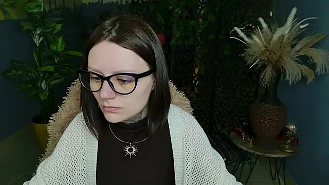 VeliraBraitberg online show from 05.17.26