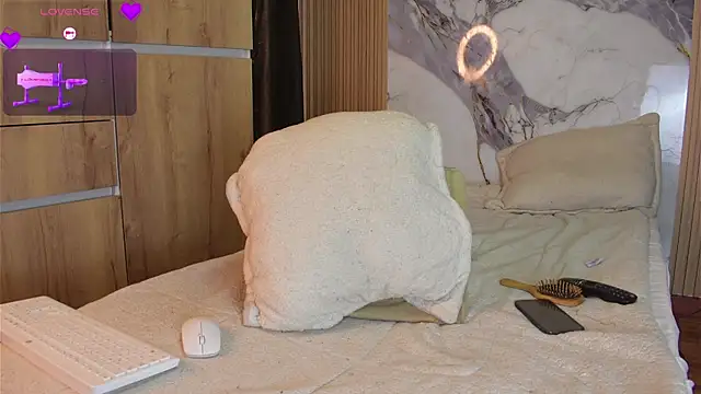 Jess Goddess online show from 04.30.26