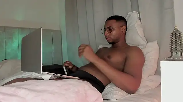 Arwens bell08 online show from 02.27.26