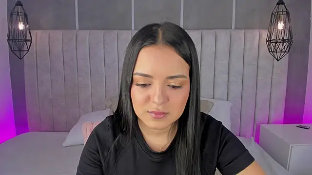 lea gray online show from 04.23.26