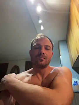 Adventurehotman online show from 04.24.26