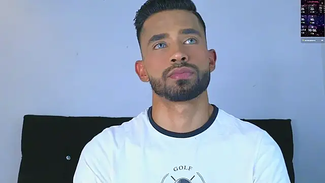 Snapshot of dereck_hotsoon chatting on 12.12.24 dereck hotsoon online show from 12.12.24