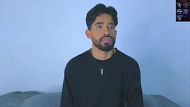 Snapshot of dereck_hotsoon chatting on 02.13.25 dereck hotsoon online show from 02.13.25