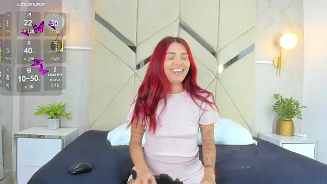 LiaVelez online show from 06.09.26