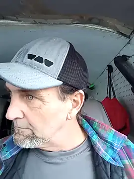 Hotbodyscottie online show from 12.09.24