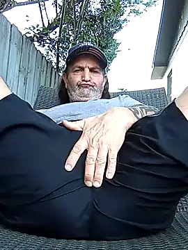 Hotbodyscottie online show from 12.31.24