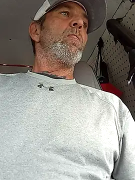 Hotbodyscottie online show from 02.18.25