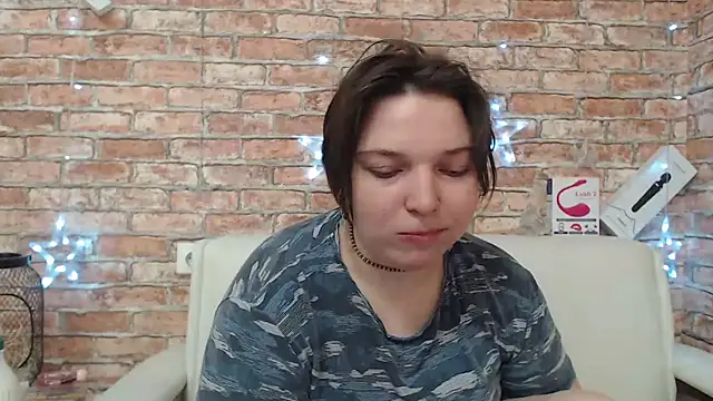 Snapshot of Amelia_Kiss_ chatting on 04.15.26 Amelia Kiss online show from 04.15.26