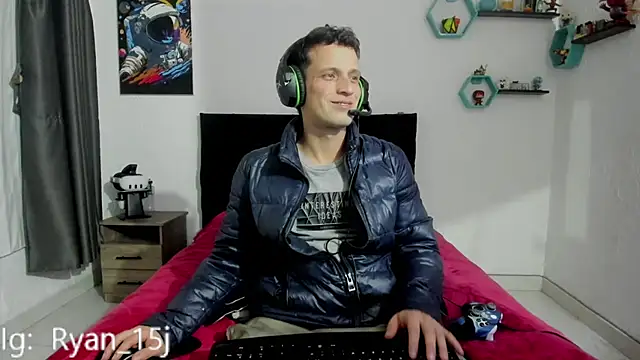 Snapshot of RyanHorseman chatting on 09.09.25 RyanHorseman online show from 09.09.25