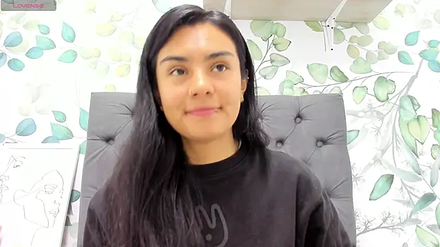 atilanadiaz7 online show from 01.11.25