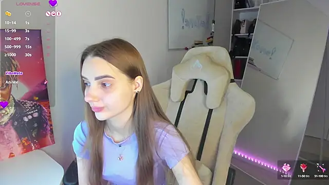 Snapshot of __SilviaAbby__ chatting on 01.01.25   SilviaAbby   online show from 01.01.25