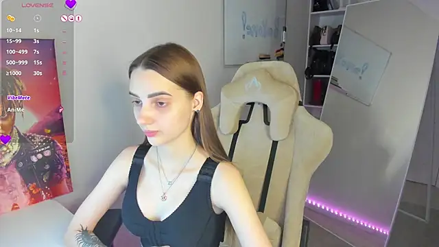 Snapshot of __SilviaAbby__ chatting on 01.05.25   SilviaAbby   online show from 01.05.25