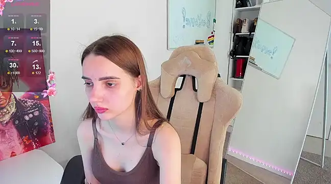 Snapshot of __SilviaAbby__ chatting on 01.21.25   SilviaAbby   online show from 01.21.25