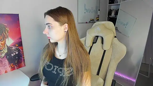 Snapshot of __SilviaAbby__ chatting on 01.24.25   SilviaAbby   online show from 01.24.25