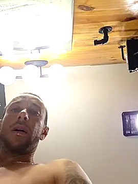 Twin2222 online show from 09.21.25