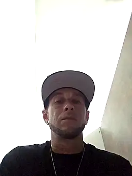 Twin2222 online show from 09.30.25