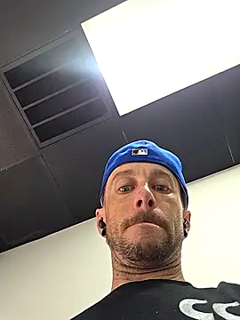 Twin2222 online show from 01.09.26