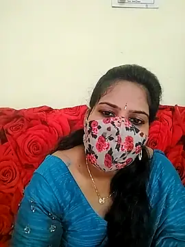 Snapshot of melina214 chatting on 04.26.26 melina214 online show from 04.26.26