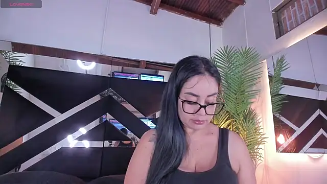 emily-fox online show from 07.21.26