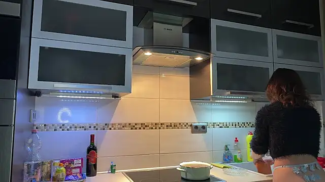 Snapshot of Missy_baby chatting on 12.14.25 Missy baby online show from 12.14.25