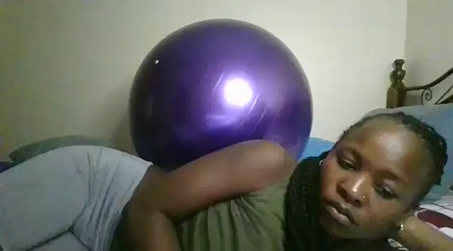 Sonnia  online show from 02.20.25