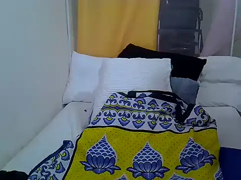 Sweetreena online show from 06.12.26
