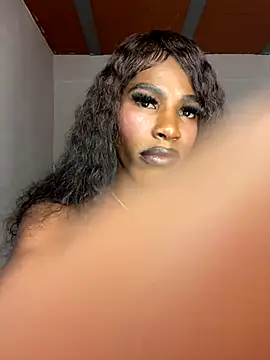 Snapshot of Richchocolatesweet_ chatting on 09.15.25 Richchocolatesweet online show from 09.15.25