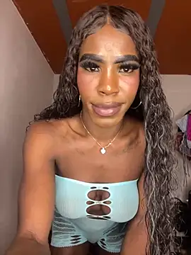 Snapshot of Richchocolatesweet_ chatting on 09.20.25 Richchocolatesweet online show from 09.20.25