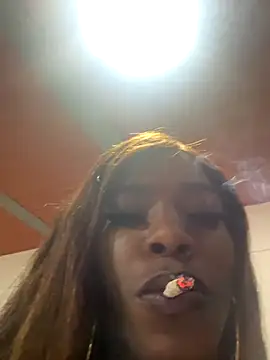 Snapshot of Richchocolatesweet_ chatting on 11.12.25 Richchocolatesweet online show from 11.12.25