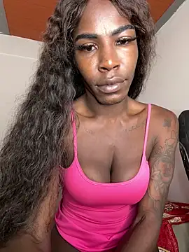 Snapshot of Richchocolatesweet_ chatting on 01.05.26 Richchocolatesweet online show from 01.05.26