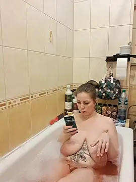 Snapshot of Sakura_Green chatting on 02.08.25 Sakura Green online show from 02.08.25