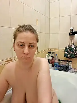 Snapshot of Sakura_Green chatting on 02.21.25 Sakura Green online show from 02.21.25