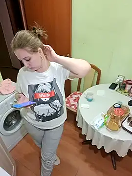 Snapshot of Sakura_Green chatting on 03.09.25 Sakura Green online show from 03.09.25