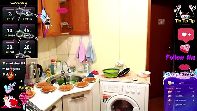 Snapshot of Sakura_Green chatting on 03.13.25 Sakura Green online show from 03.13.25